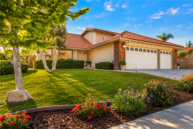 2863 Sapphire Avenue Simi Valley